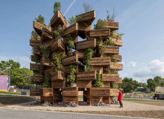 Garden of Communities Pavilion / Hello Wood