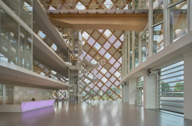 A total of 2,800 facade elements in three varieties